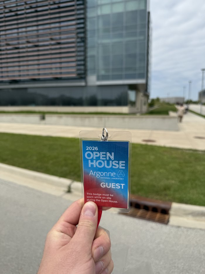 Argonn_lab_visitor_pass_IMG_8443 Argonn_lab_visitor_pass_IMG_8443